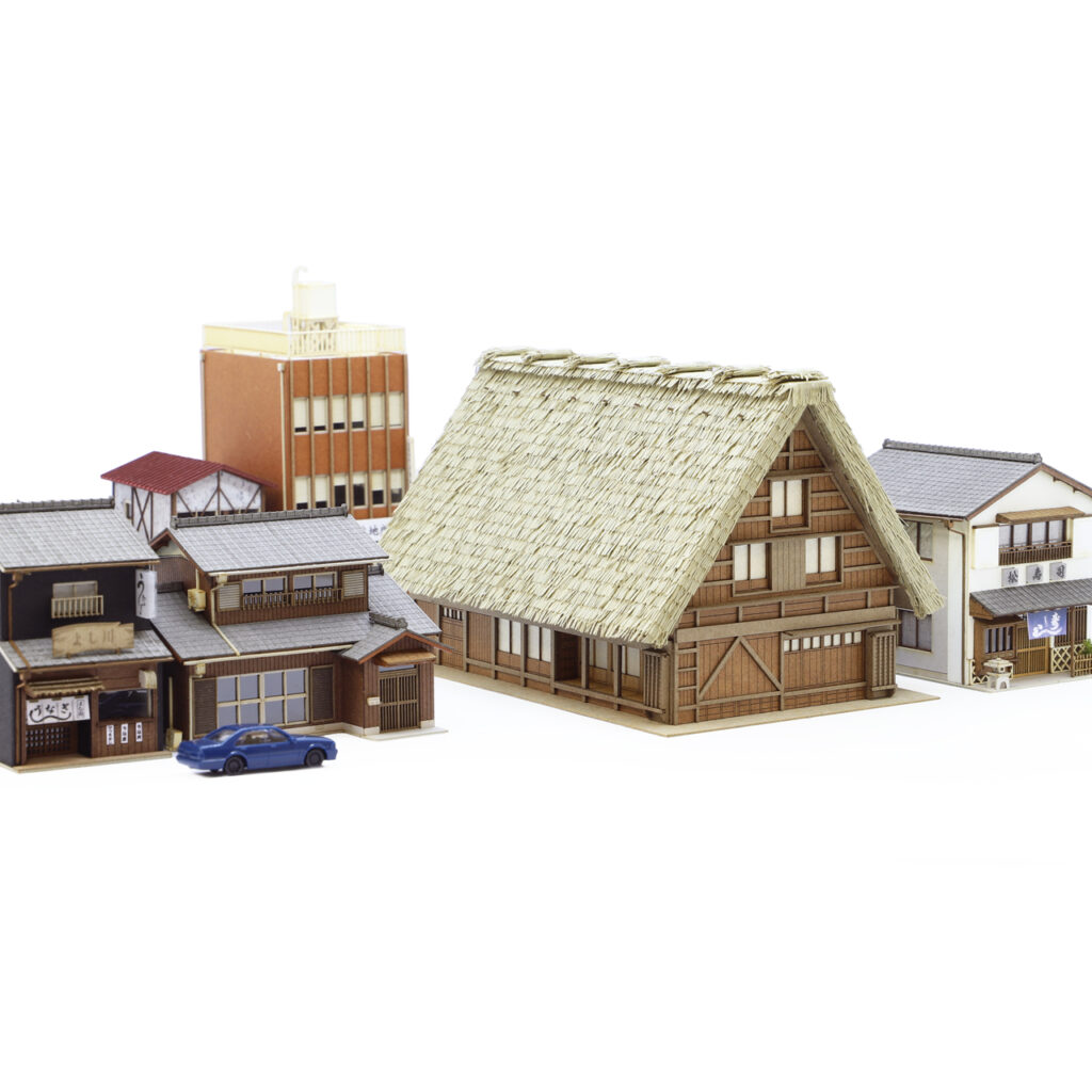 白川郷合掌造りA_大きさの比較